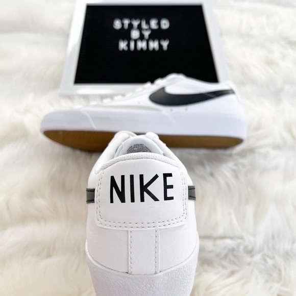 Nike Blazer Low 77 Vintage Sneakers Shoes New Shoe - Picture 5 of 11